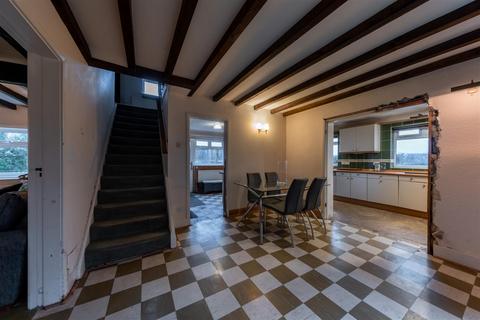 4 bedroom detached house for sale, Chester Lane, Marton
