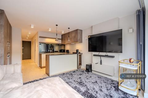 undefined, Bartle Road, London, W11