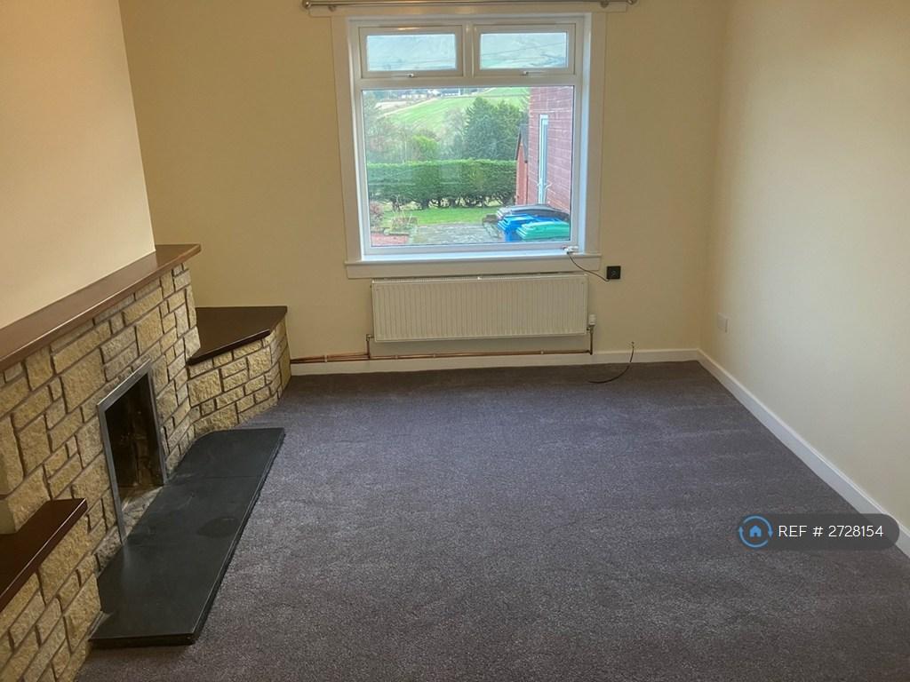 Living Room &amp; Hill View