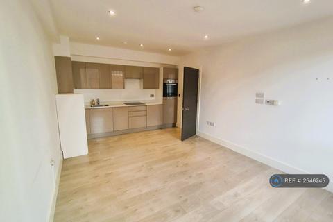 1 bedroom flat to rent, Arliss Court, Watford, WD17
