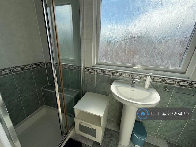 Ensuite To Bed 6
