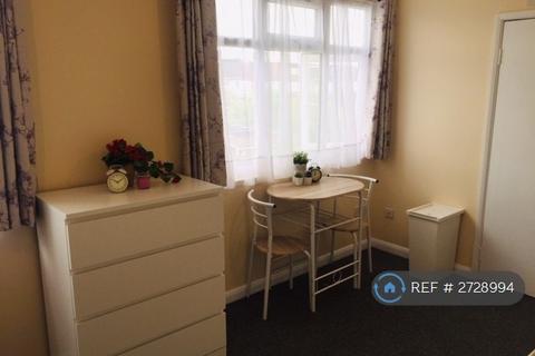 undefined, Grenoble Gardens, London, N13