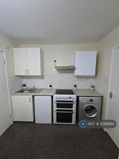 undefined, Grenoble Gardens, London, N13