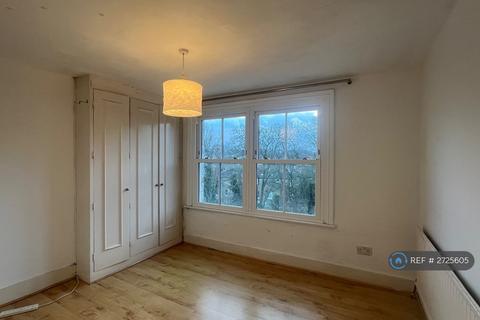 2 bedroom flat to rent, London, London, N10