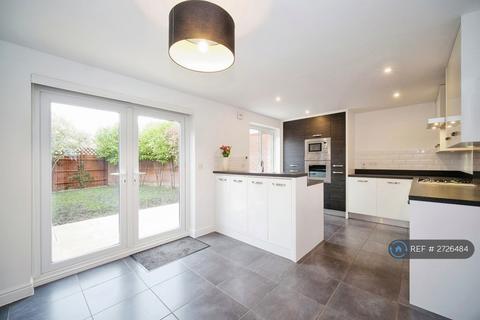 undefined, Ouzel Chase, Bracknell, RG12