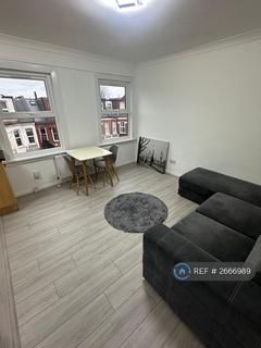 1 bedroom flat to rent, Hampden Road, London, N8