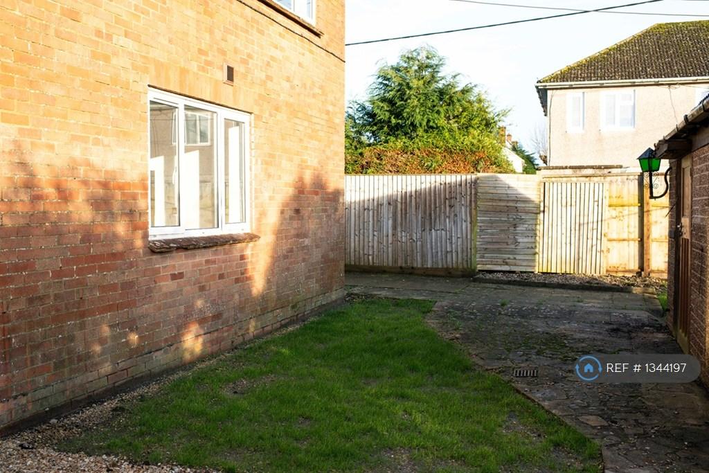 Rear Garage