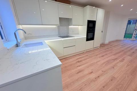 undefined, Princes Road, Ferndown