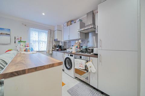 2 bedroom flat for sale, Foundry Close, Melksham SN12