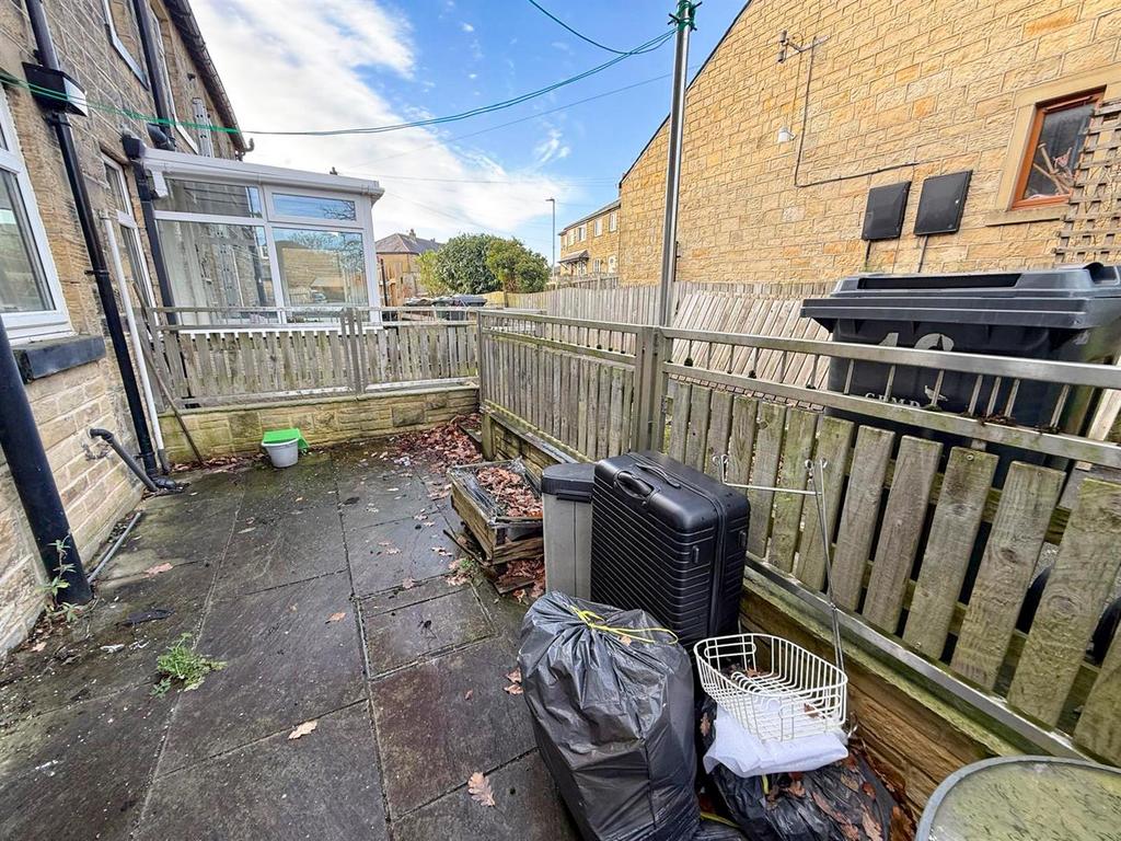 3 bed mid townhouse, Silsden