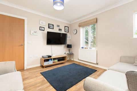 undefined, Stockbridge Close, Shefford SG17