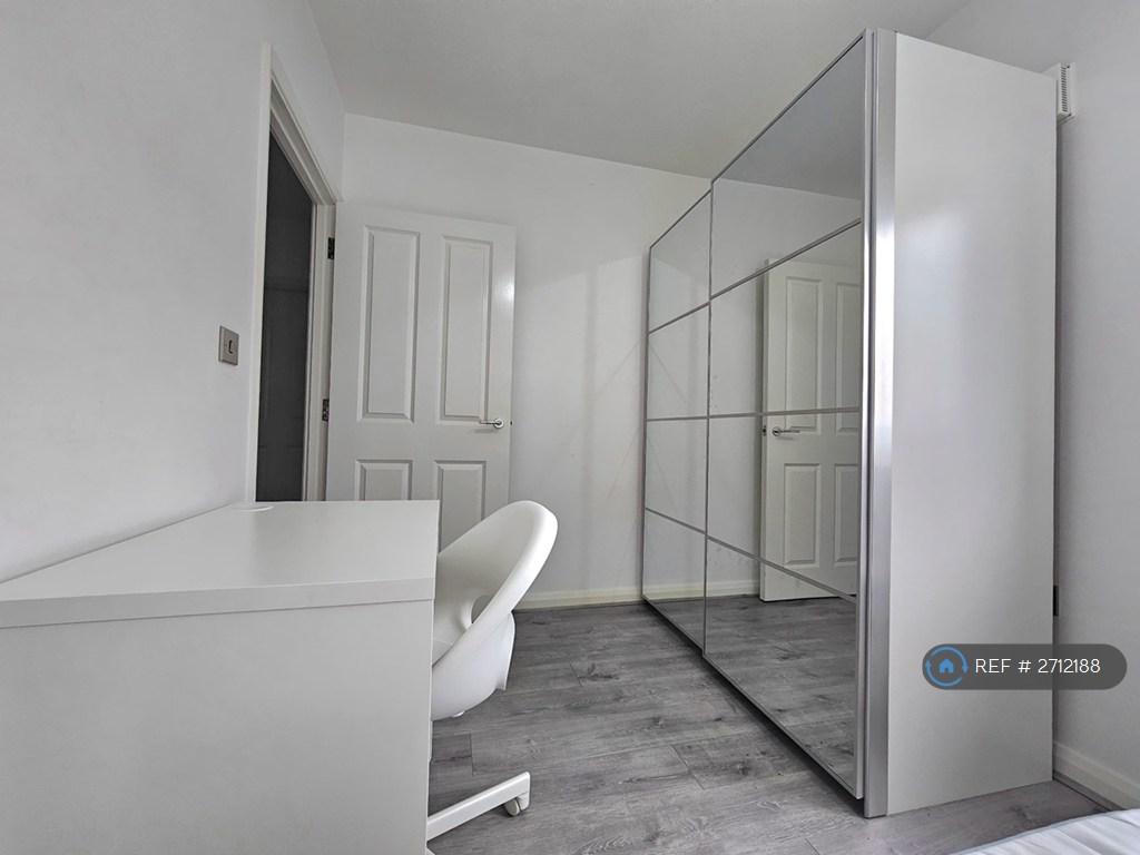 Room 2 c