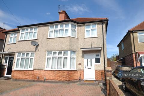 undefined, Dellfield Crescent, Uxbridge, UB8