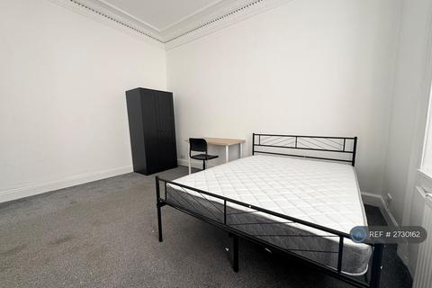 undefined, Glasgow Road, Blantyre, Glasgow, G72