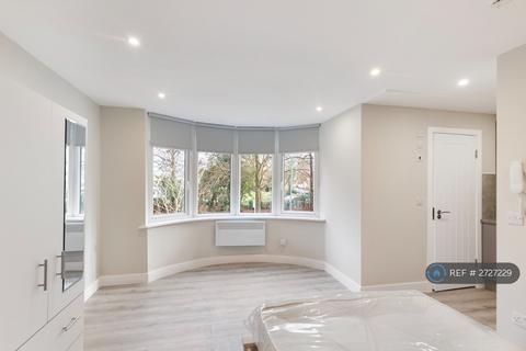 undefined, Hythe Park Road, Egham, TW20
