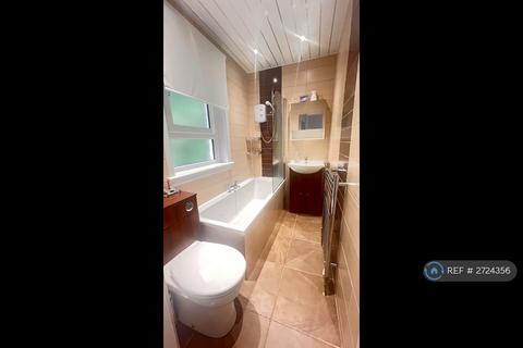 undefined, Thornliebank, Thornliebank, Glasgow, G46