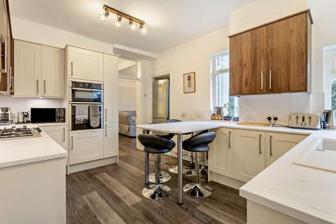 4 bedroom end of terrace house for sale, Huntingdon Road, Cambridge, Cambridgeshire