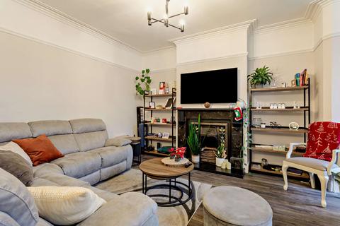 4 bedroom end of terrace house for sale, Huntingdon Road, Cambridge, Cambridgeshire