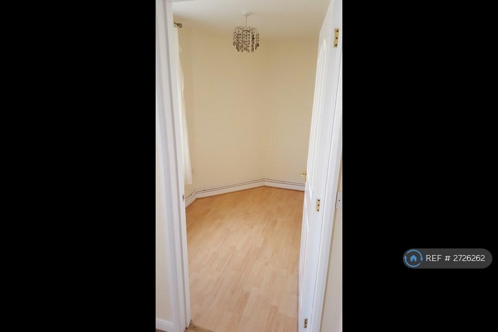 Single Bedroom