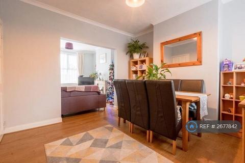 undefined, Denmark Road, Rushden, NN10