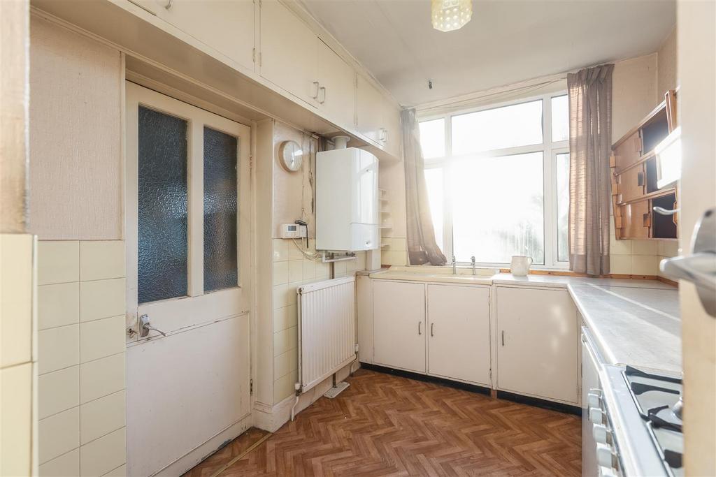 The Avenue 27 Kitchen-2.jpg