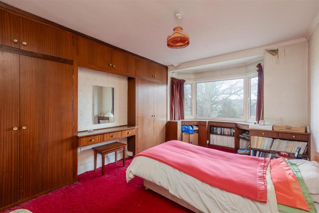 The Avenue 27 Bedroom 1-1.jpg