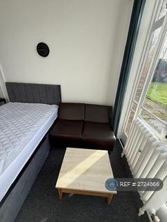 undefined, Demesne Road, Manchester, M16