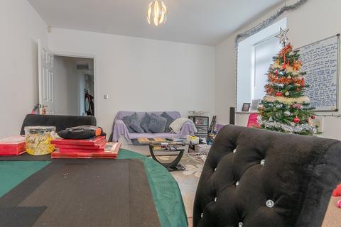 2 bedroom flat for sale, Birmingham New Road, Bilston WV14