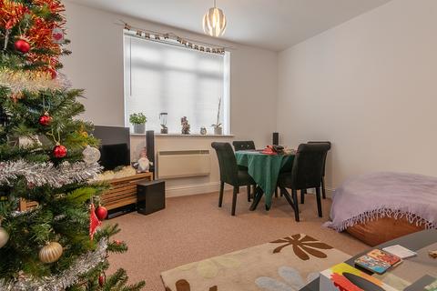 2 bedroom flat for sale, Birmingham New Road, Bilston WV14