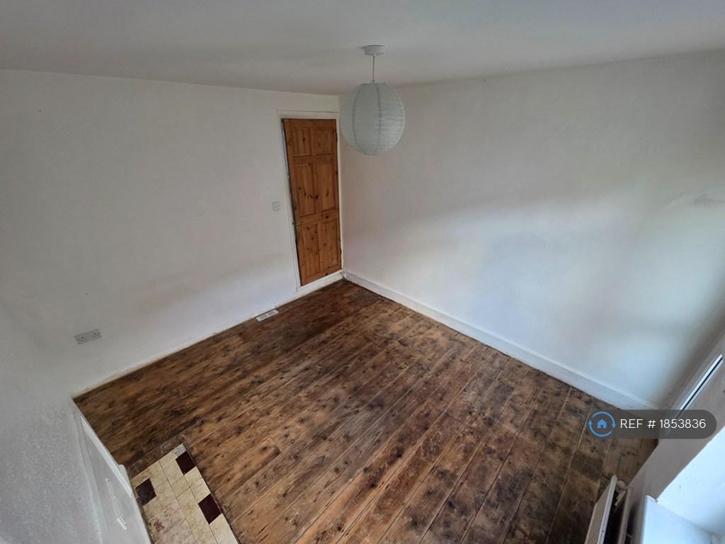 Bed 3 (Or Dining Room)