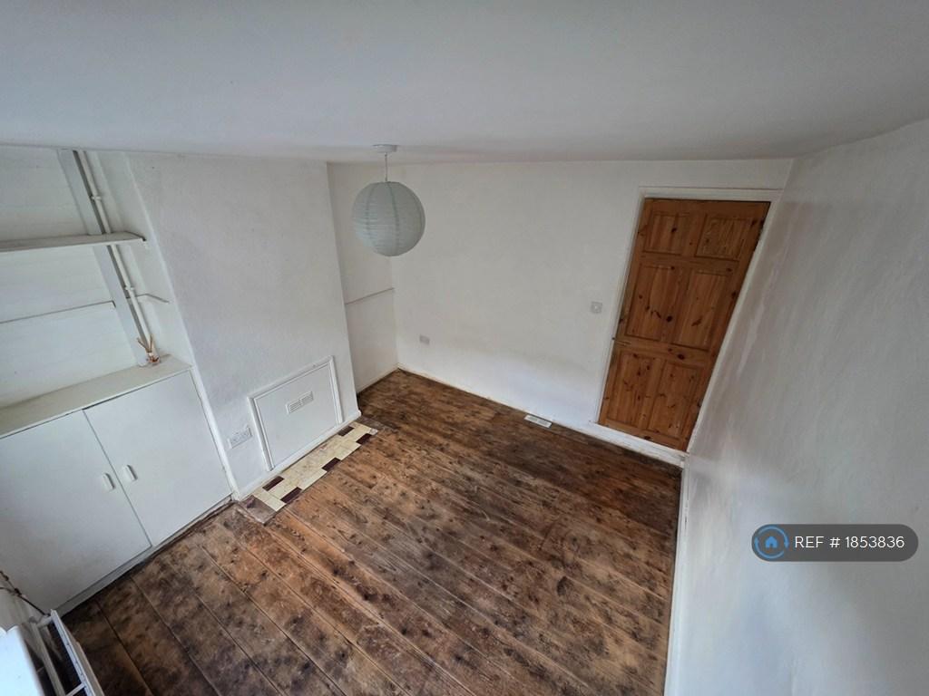 Bed 3 (Or Dining Room)