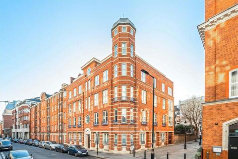 1 bedroom flat to rent, Martlett Court, London WC2B