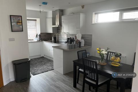 undefined, Scott Chase, Leeds, LS12