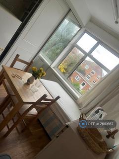 undefined, Great West Road, Isleworth, TW7