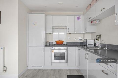 undefined, Ruston Close, Reading, RG2