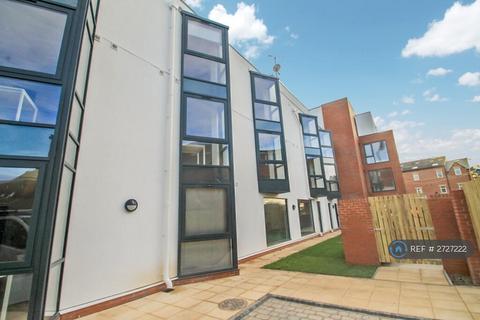 undefined, St Michaeals Lane, Leeds, LS6