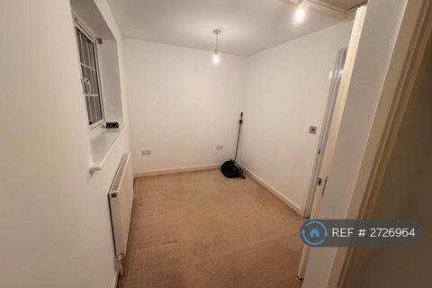 undefined, Beaconsfield Way, Earley, Reading, RG6