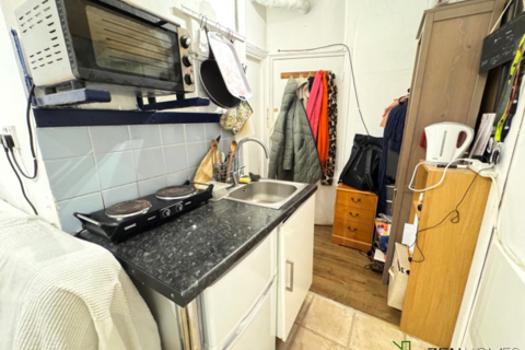 undefined, Room 1, London N8