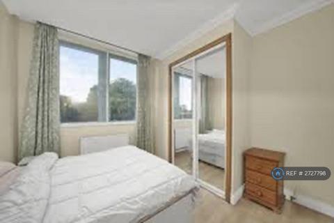 2 bedroom flat to rent, Jubilee Heights, London, NW2