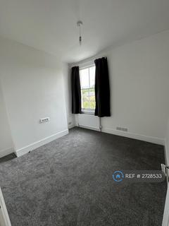 3 bedroom maisonette to rent, Bracewell Road, London, W10