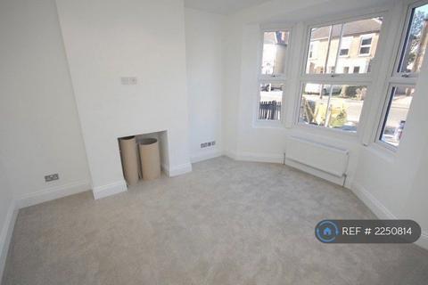 undefined, Como Street, Romford, RM7