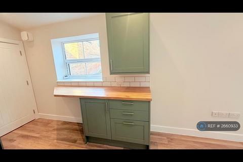 2 bedroom flat to rent, Love Lane, Wisbech, PE13