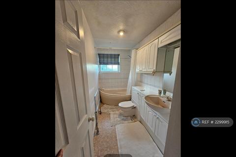 undefined, New Malden, New Malden, KT3