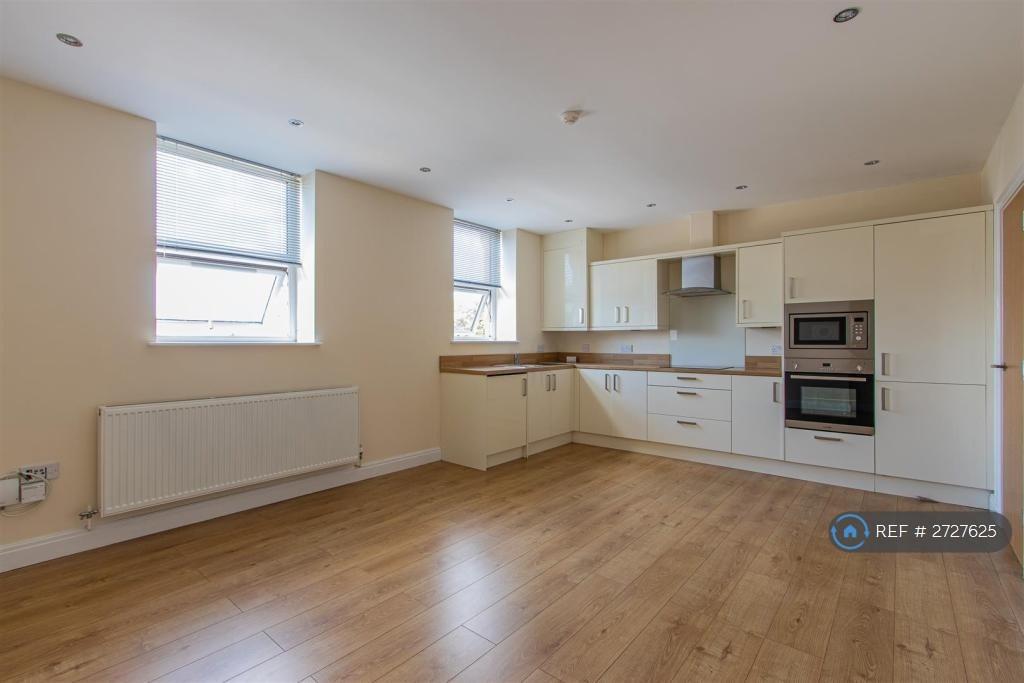 Kitchen Lounge-Unfurnished