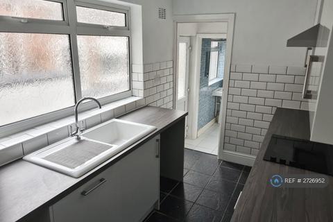 2 bedroom terraced house to rent, Neville Street, Stoke-On-Trent, ST4