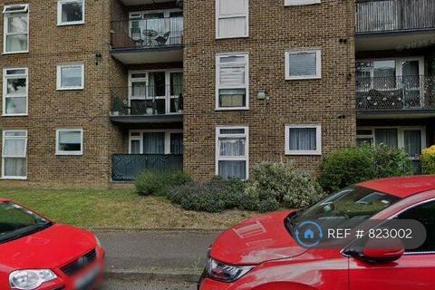 undefined, Sutton, Sutton, SM2