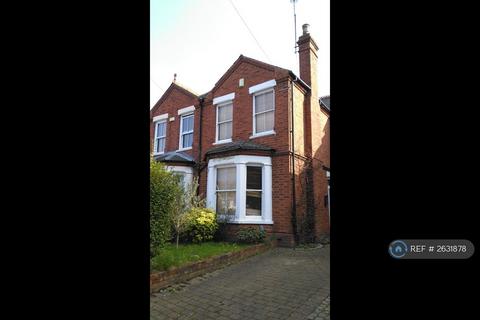 undefined, Green Rd, Reading, RG6