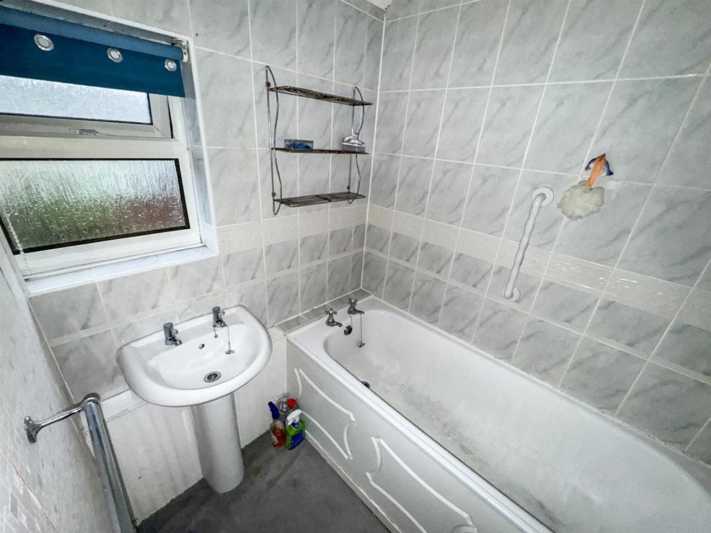 Thumbnail image1 (3).jpg