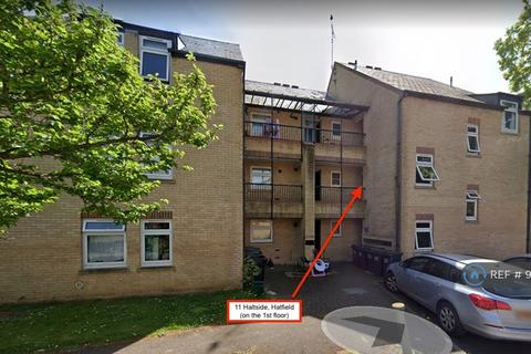 undefined, Haltside, Hatfield, AL10