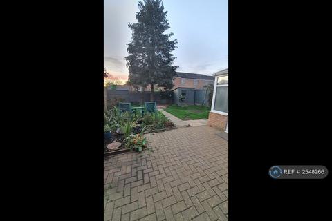 undefined, Crediton Close, Bedford, MK40